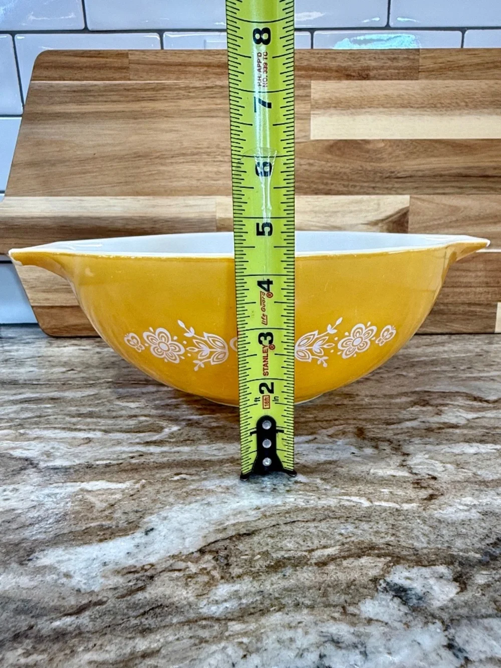Pyrex retro bright charm